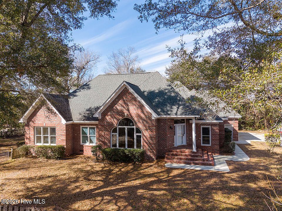 1st image of 103 Francis Marion Drive
