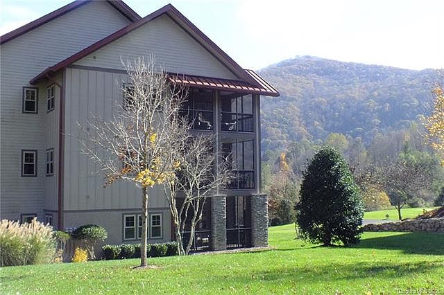 1st image of 1659 Country Club Dr #D303