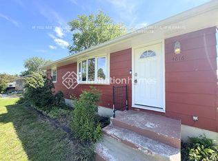 4616 Rhode Island Ave N, New Hope, MN 55428