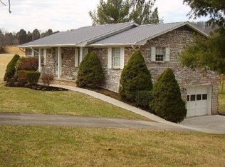 8409 Emory Rd NE, Corryton, TN 37721