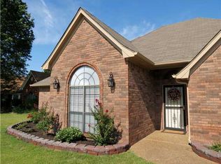 1328 Wolf Lair Dr, Collierville, TN 38017
