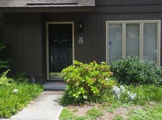 98 Brown Pelican Dr, Savannah, GA 31419