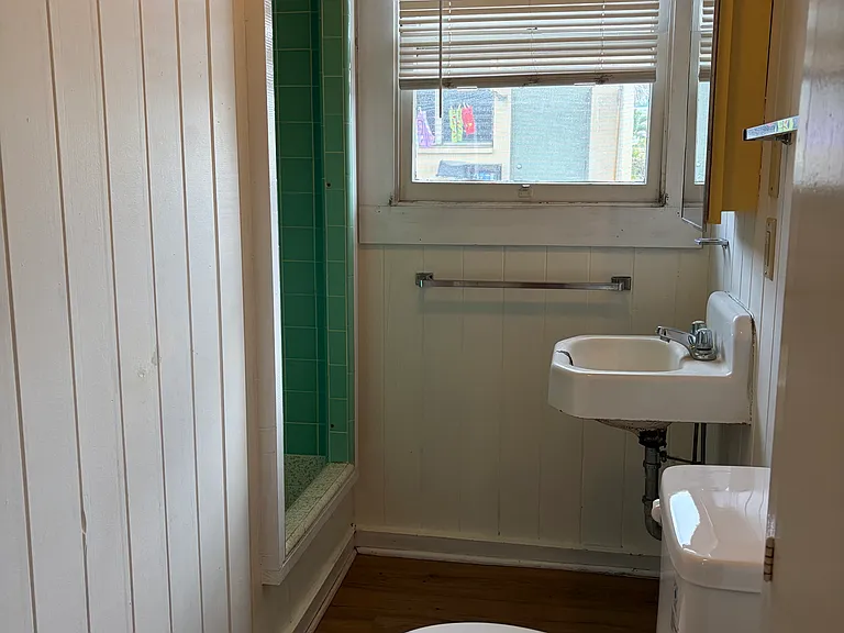 1929 Date St #1 — Photo 6