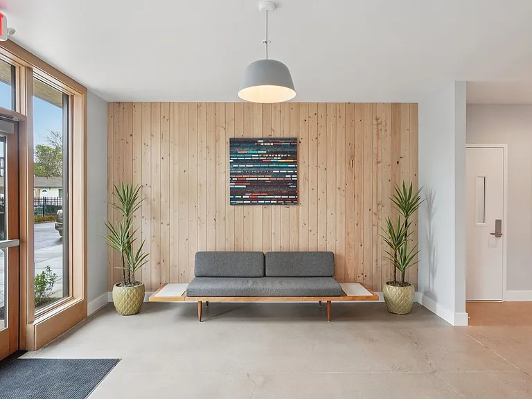 Boxcar Commons - Modern Living in Central Beaverton — Photo 36