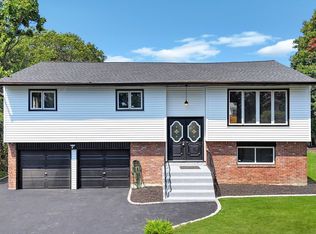 1503 Hemlock Ave, East Meadow, NY 11554