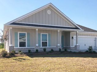372 Confidence Way, Southport, FL 32409
