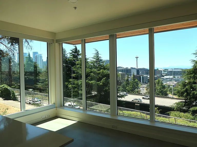 Bell View Apartments — Photo 165