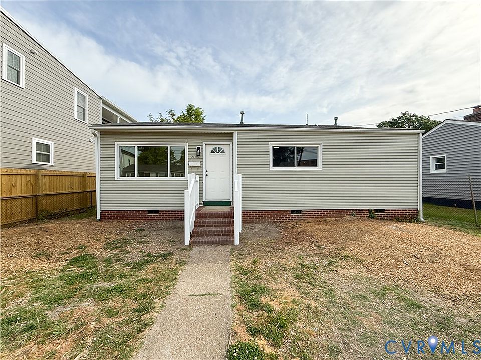 1st image of 2706 Selden St