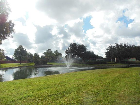 3rd image of 2105 Crossbay Ct