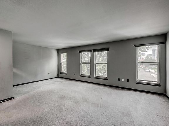 5th image of 1201 N Galapago St Unit 107
