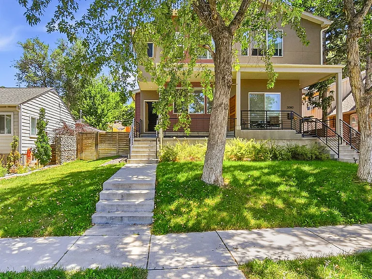 3078 S Lincoln St — Photo 2
