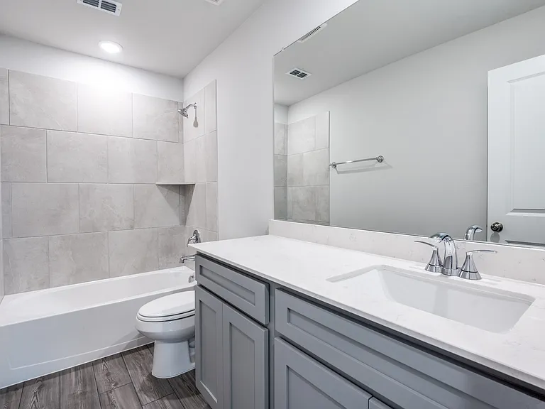 737 Santa Lucia Dr — Photo 25