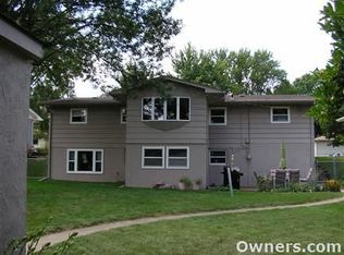 1508 S Bruce Rd, Sioux Falls, SD 57105