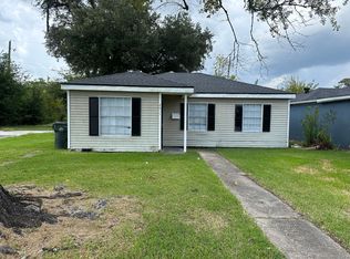 2411 11th St, Lake Charles, LA 70601