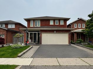 63 Canterbury Ct, Richmond Hill, ON L4C 8E7