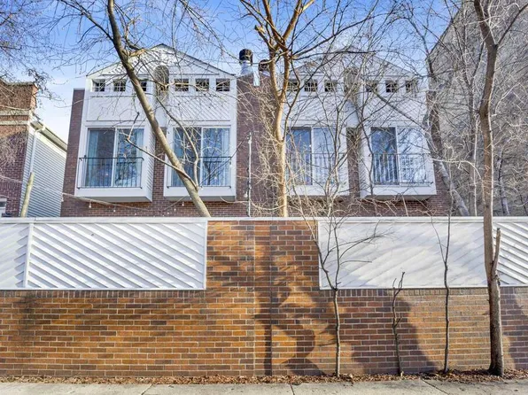 1339 N Wolcott Ave #A, Chicago, IL 60622