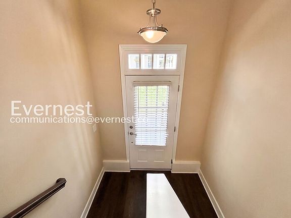 4th image of 351 Kara Ln