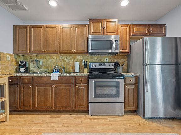 2nd image of 3613 Southland Dr NE #B