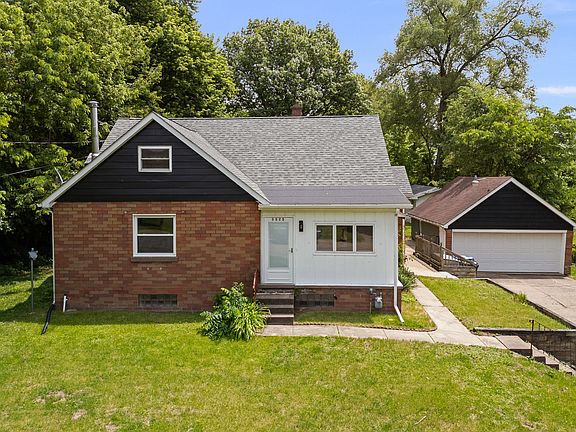 2nd image of 3525 Fair Ave