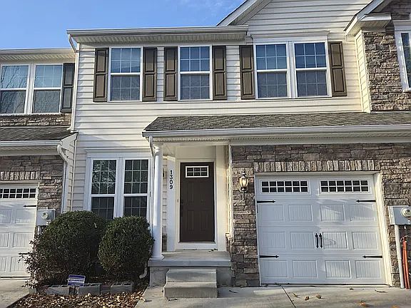 1st image of 1309 Madison Ln