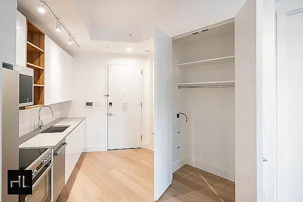 Rented by Highline Residential | media 4