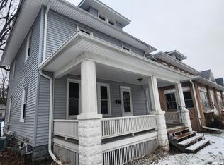 520 17th Ave, East Moline, IL 61244