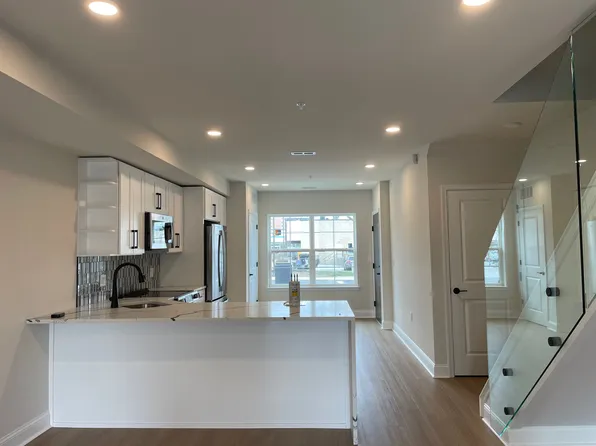 4068 Conshohocken Ave, Philadelphia, PA 19131