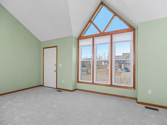 5th image of 6321 Aminda St