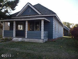 1st image of 107 5th Ave W