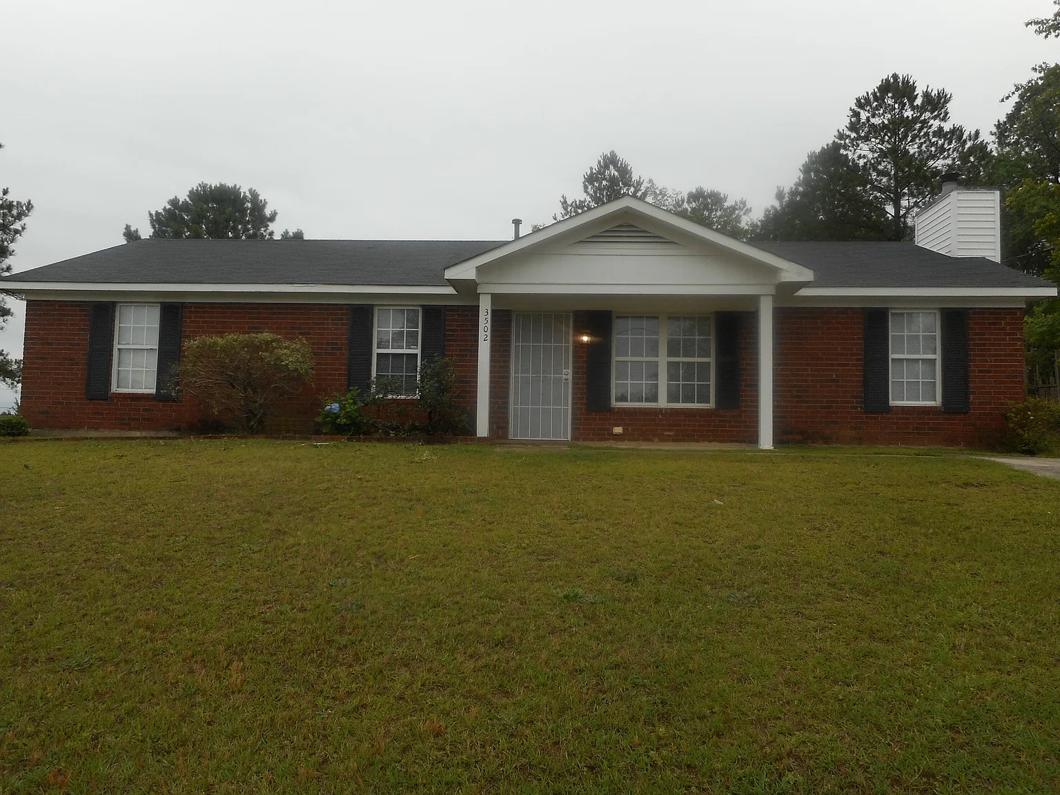 3 bed, 2.0 bath, 1491 sqft, $1,390 — Photo 1
