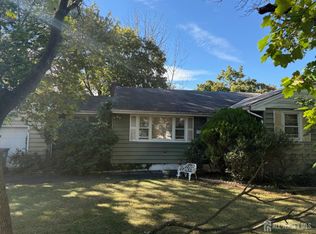 194 Washington Ave, Edison, NJ 08817