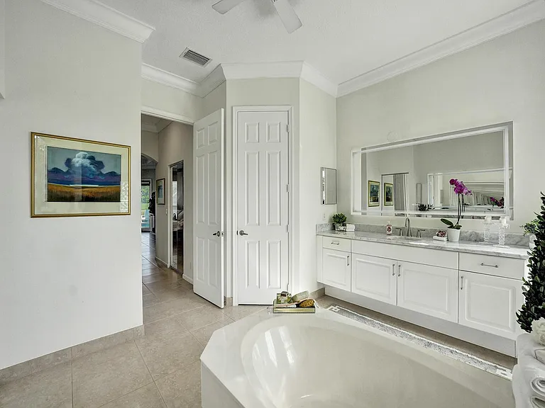 2657 Windwood Way — Photo 39