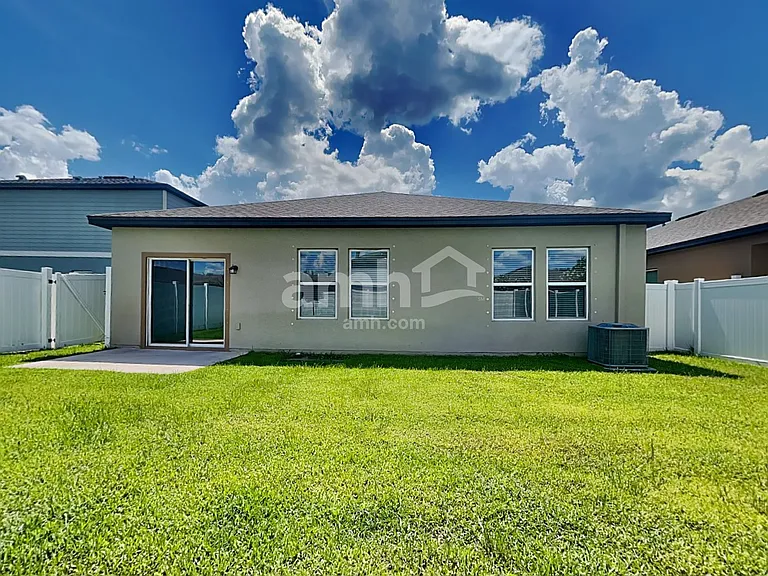 11516 Pace Bend Ct — Photo 18