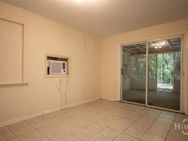 175 Habersham Way — Photo 20