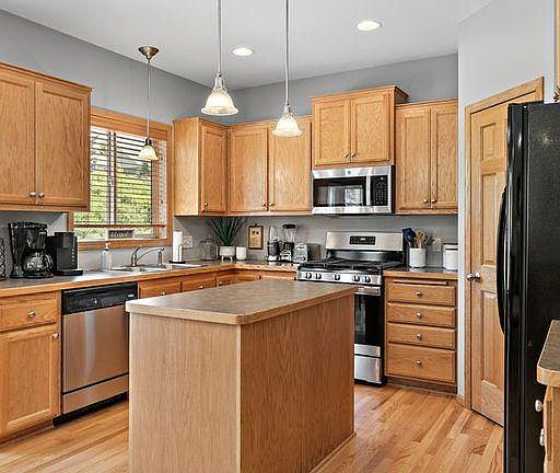 3rd image of 10955 Sailor Way