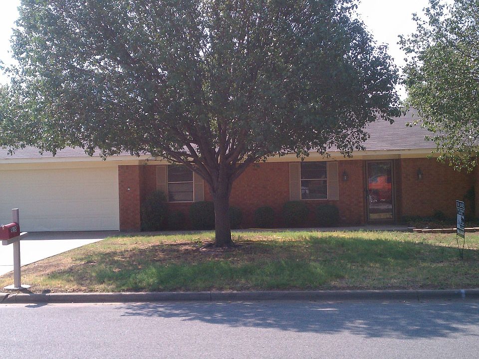1st image of 915 Mohawk Dr