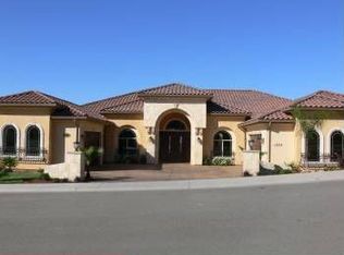 1933 Oak Crest Dr, Roseville, CA 95661