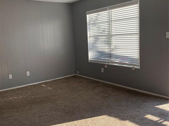 5th image of 3609 South Dr