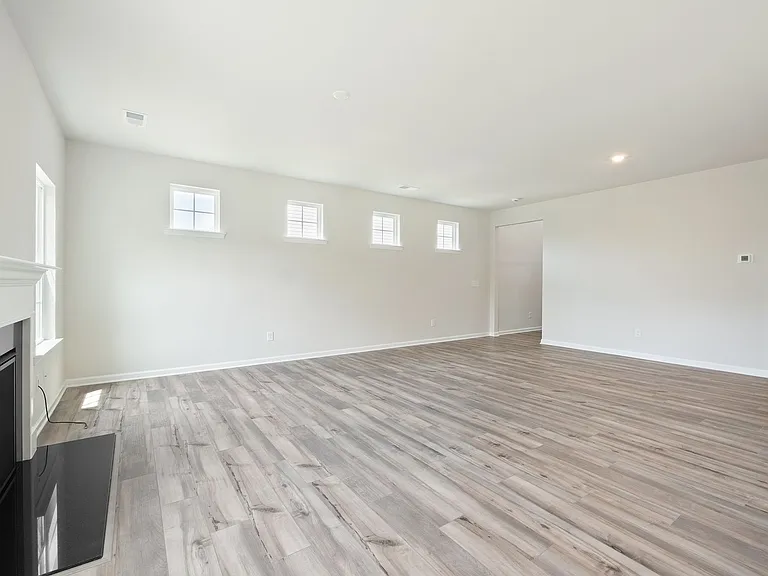 13012 Lannister Dr — Photo 7