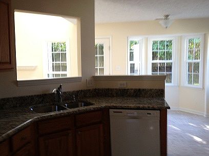 Kitchen 1_05092022