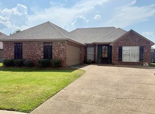 107 Millhouse Dr, Madison, MS 39110