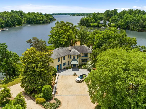 29 Homeport Dr, Edgewater, MD 21037