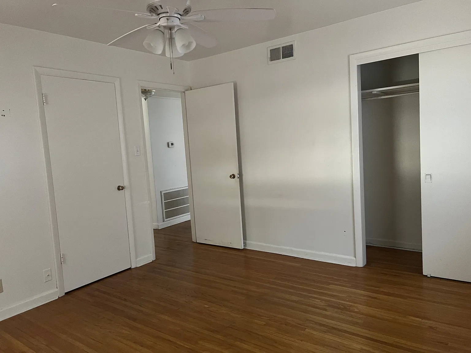 201 Hiawatha Drive - 1 — Photo 4