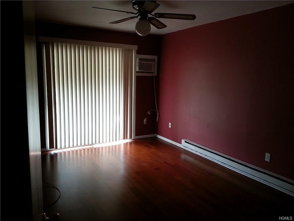 1st image of 420 Fox Run Ln #420