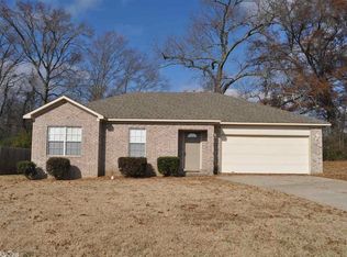 12 Farrah St, Ward, AR 72176
