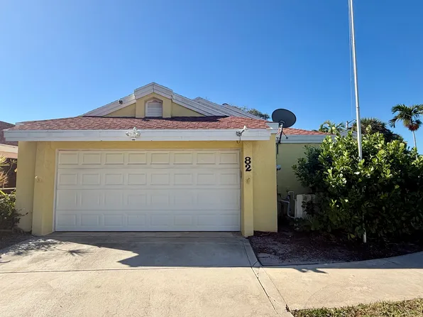 82 Sandpiper Way, Boynton Beach, FL 33436