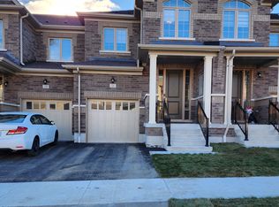 21 Coho Dr N, Whitby, ON L1P 0K4