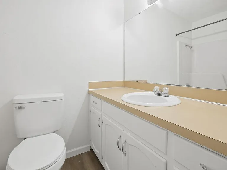 422 W Pecan Ave #C — Photo 21