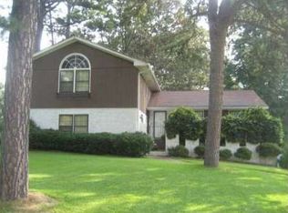 4141 Springlake Cir, Buford, GA 30519