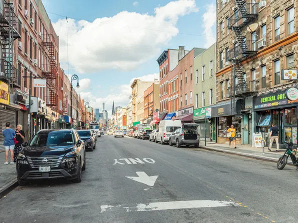 146 North Seventh Street image 27 of 36